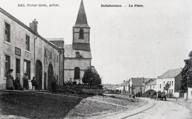 Bellefontaine-la place -int village-église-.jpg